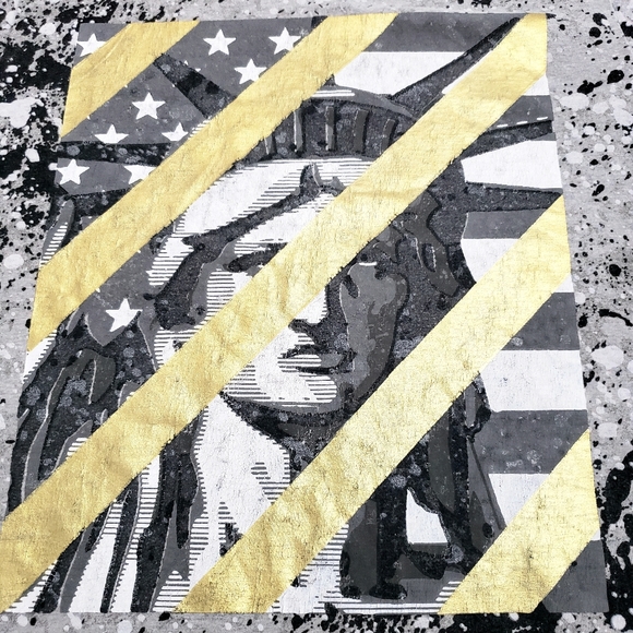 Encrypted Statue/Liberty Black Spatter Tshirt - Picture 5 of 7